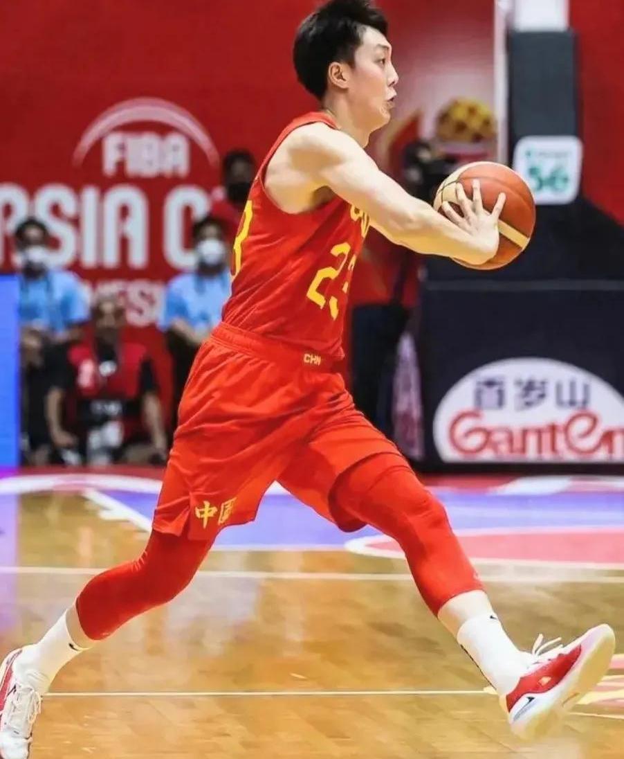 华体会app下载入口-中国篮球的“饭圈化”：利大还是弊大？的简单介绍