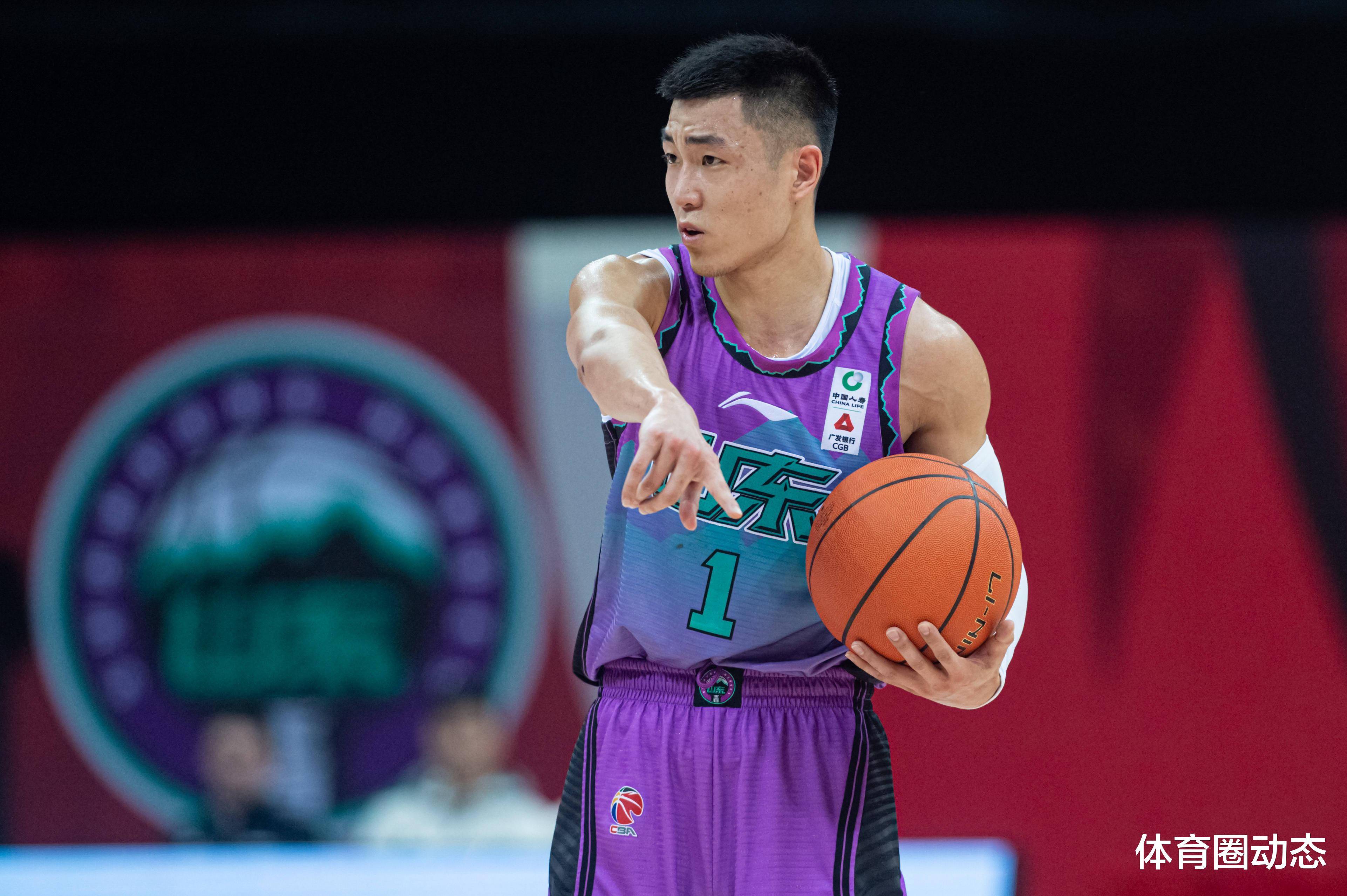 包含中国男篮低谷：为何从亚洲霸主到难进奥运？的词条