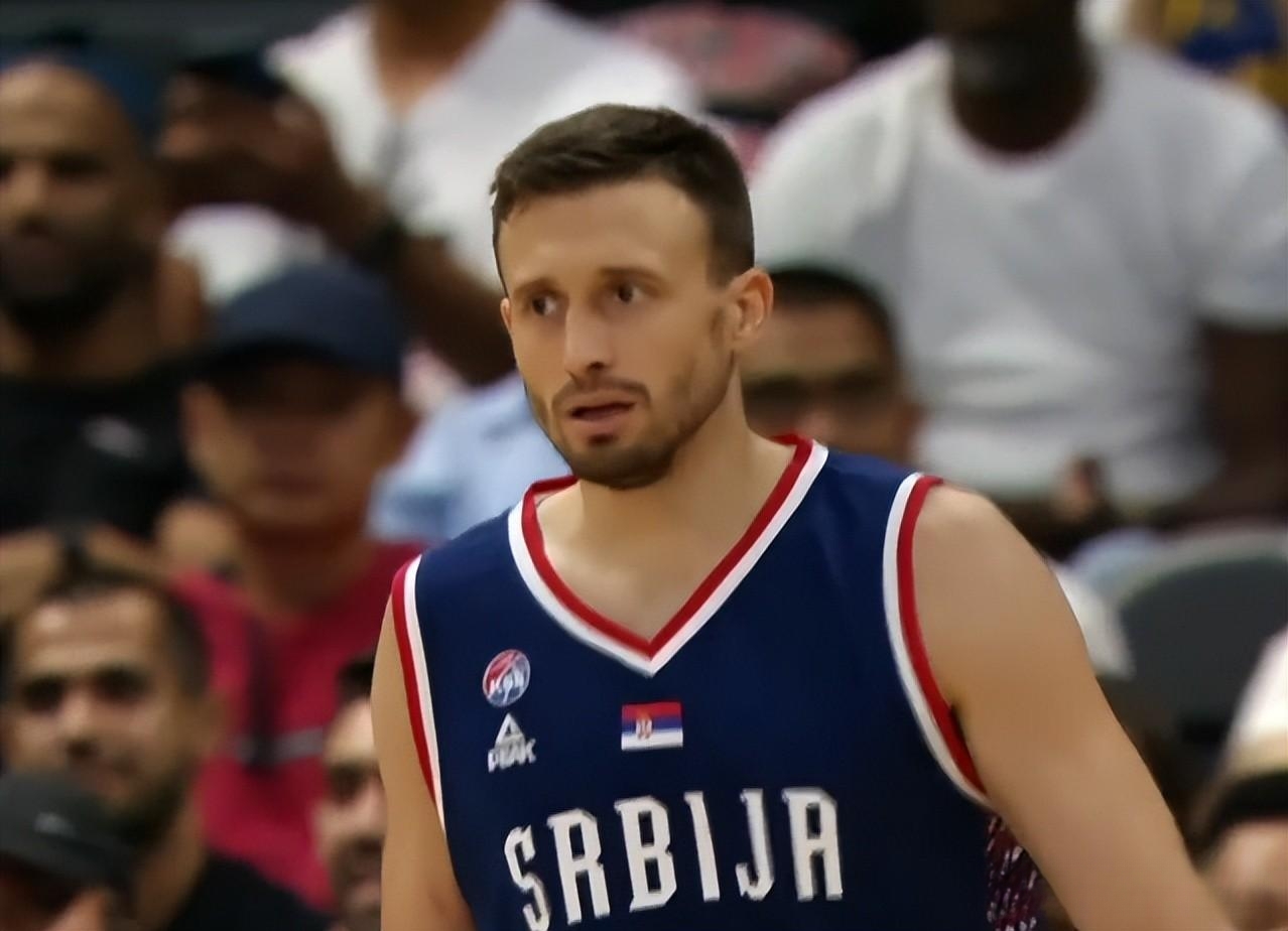 包含约基奇塞尔维亚联赛观战，或退役后回归的词条